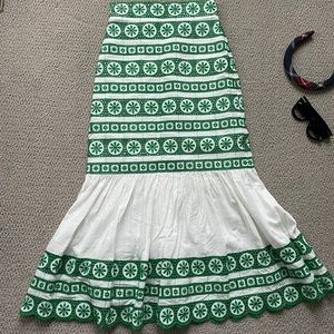 Zara Green & White embroidered Skirt XS